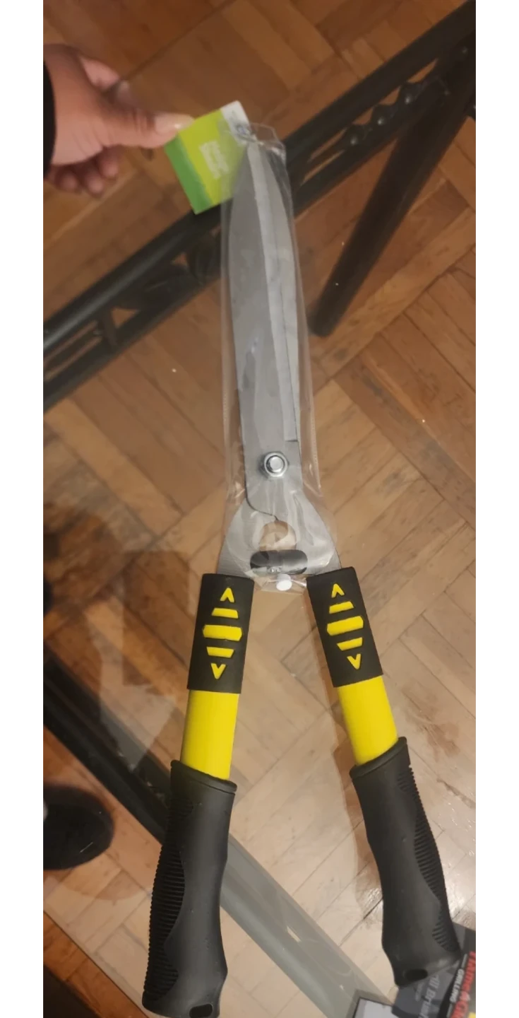 Hedge Shears
