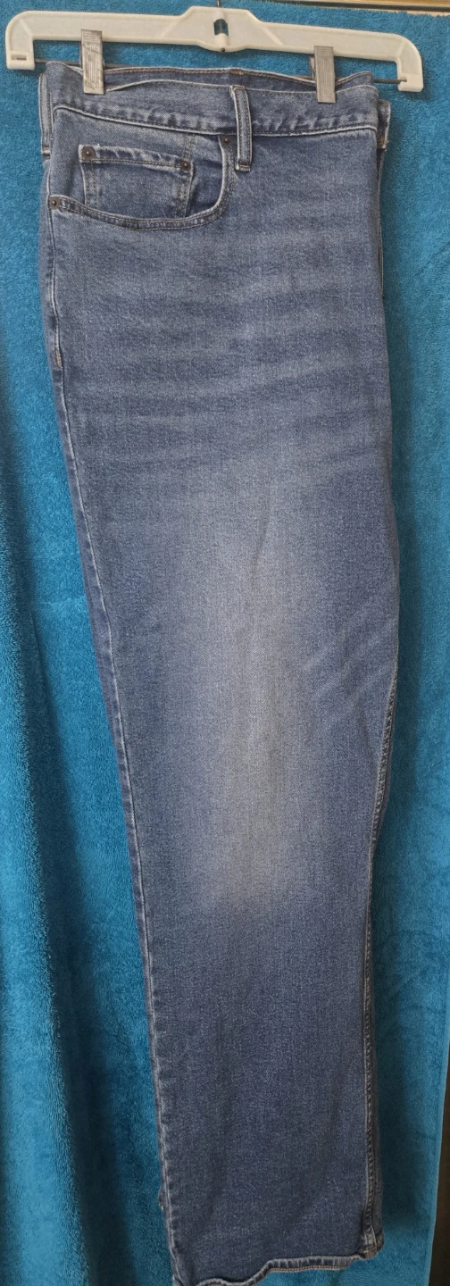 Men's Jeans. Old Navy. 44x34. Faded Blue. EUC. - photo 3