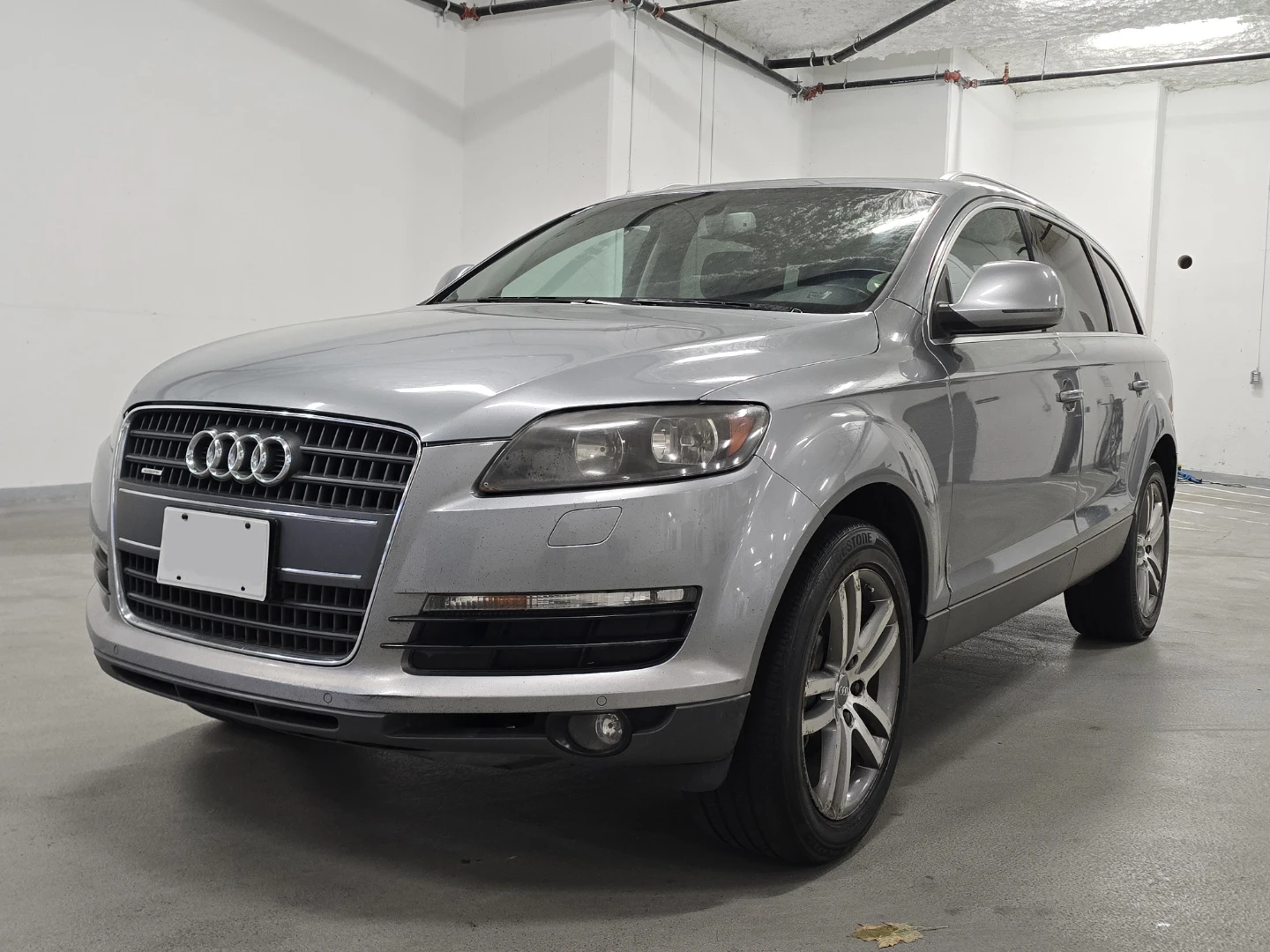 Audi Q7 2008 AWD Clean Title 7 seats