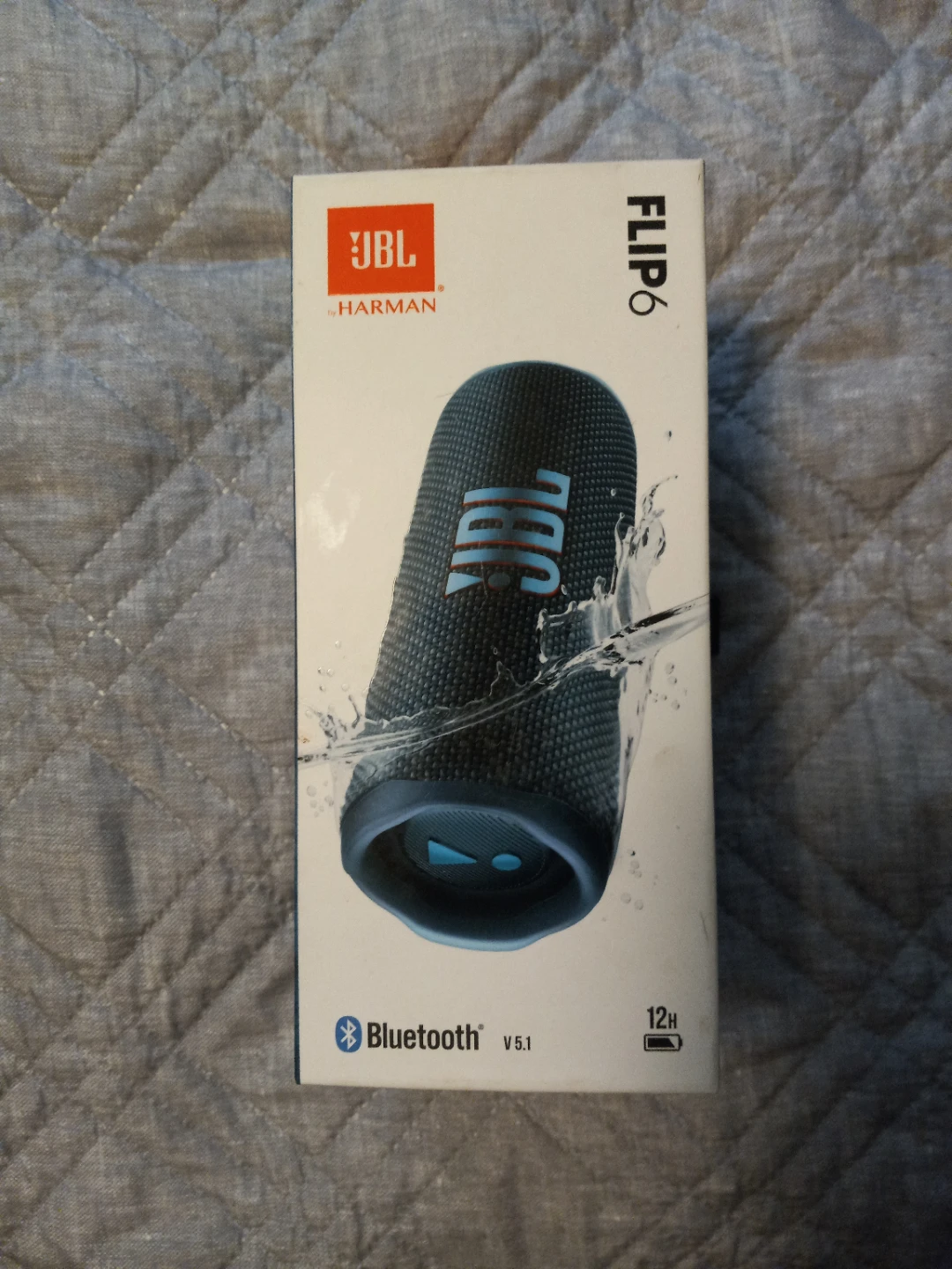 JBL Flip 6 speaker Moving Sale!