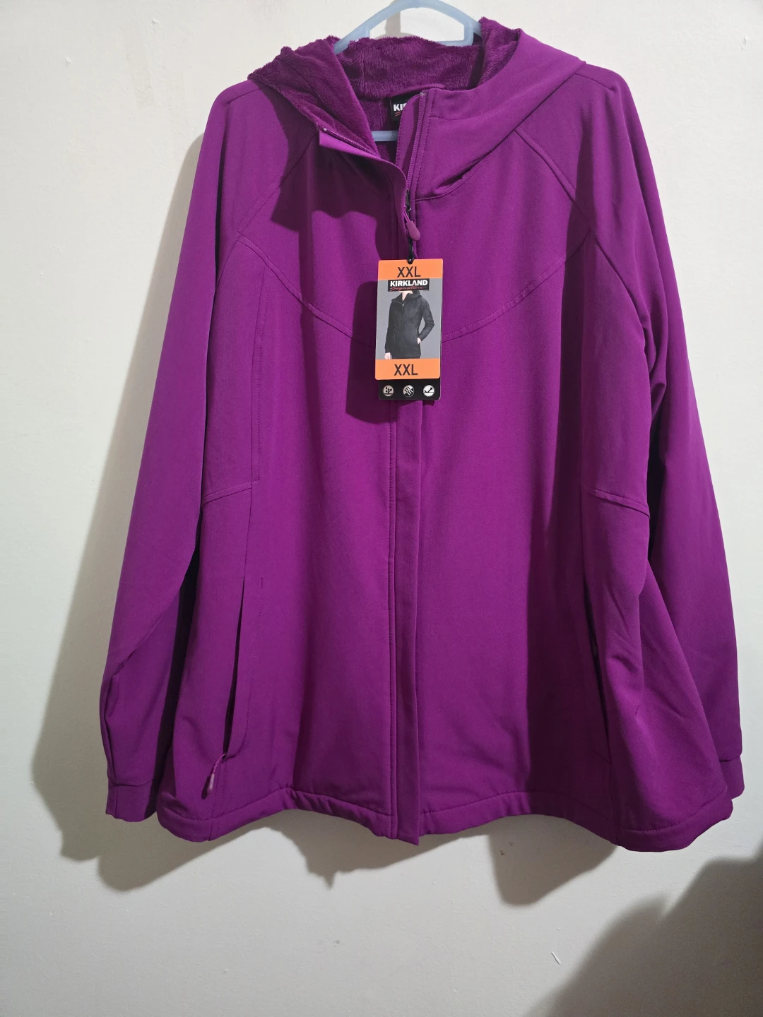 NWT Kirkland Signature Women's Softshell Jacket Fuschia XXL - photo 2