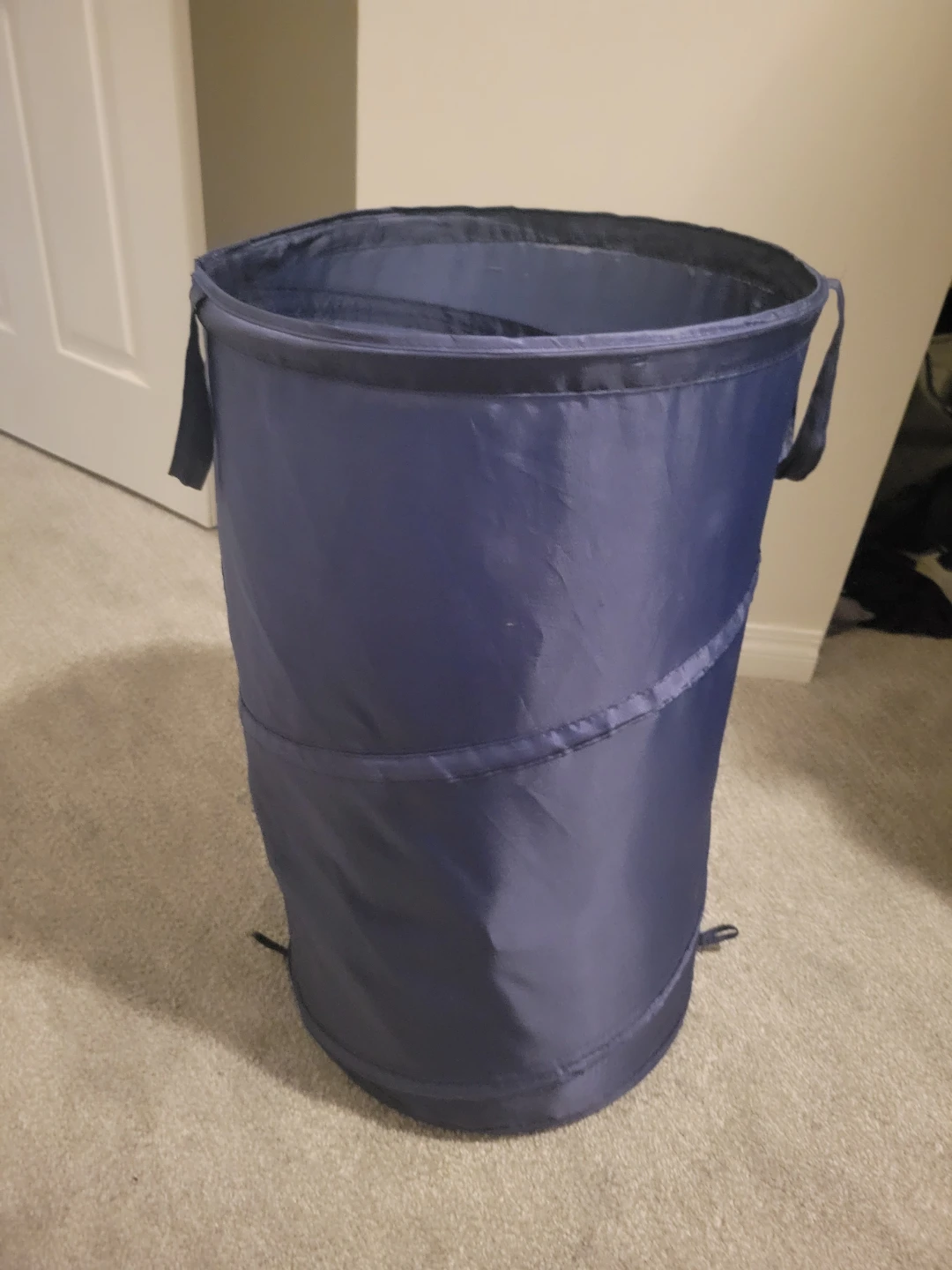 Collapsible Pop-up Laundry Hamper - photo 2