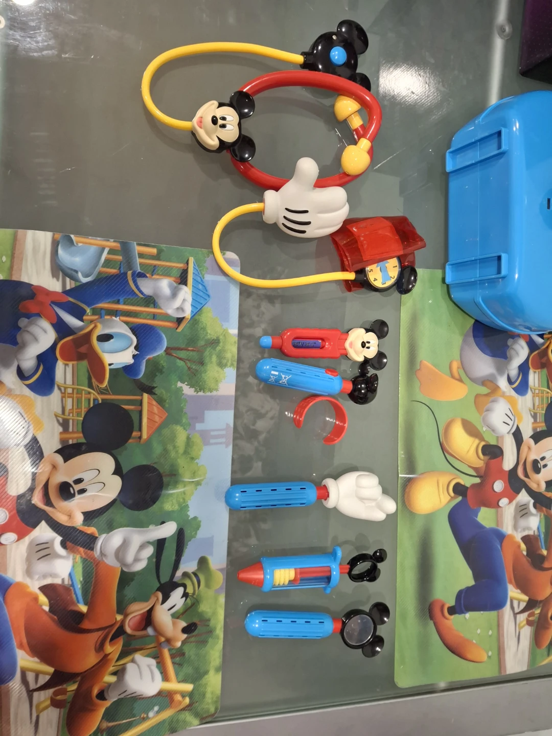 Mickey Mouse Doctor Play Set+2 place mats - photo 4