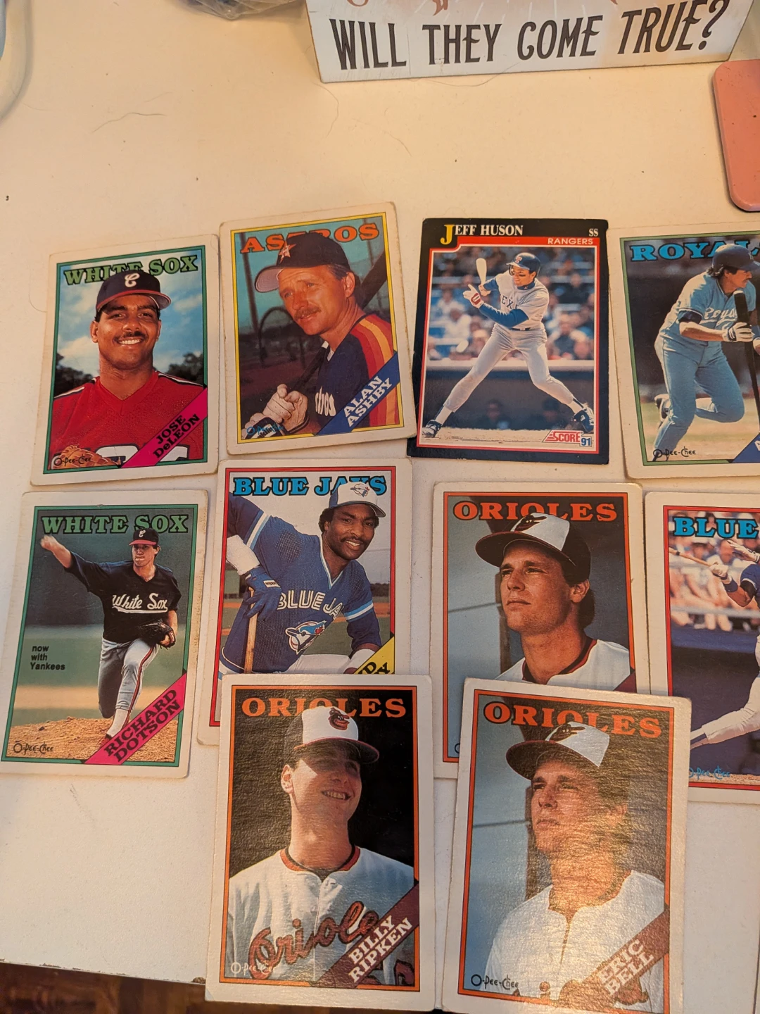 Lot of O-Pee-Chee Baseball Cards - photo 2