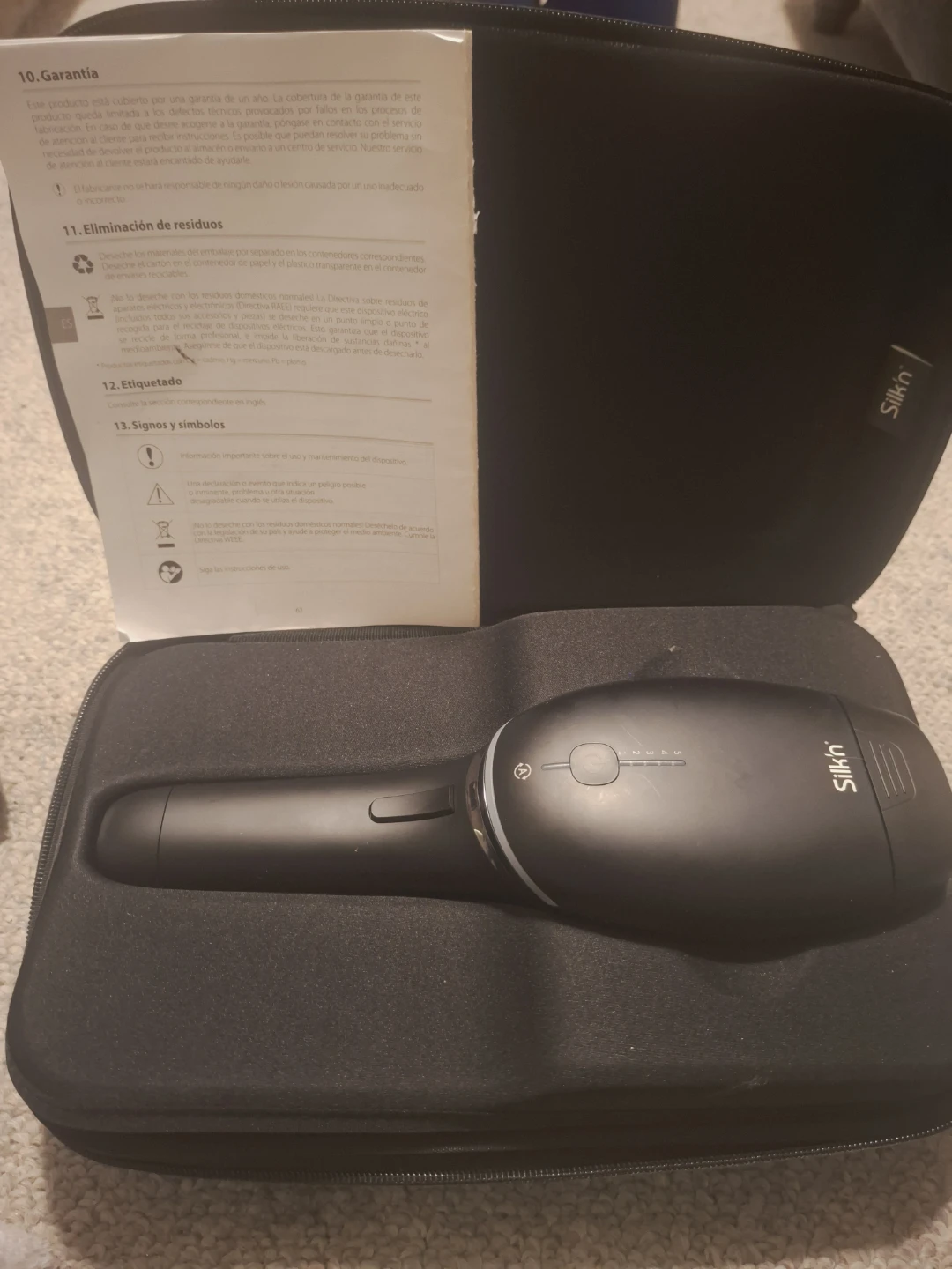 Silk'n Hair Removal Device with Accessories