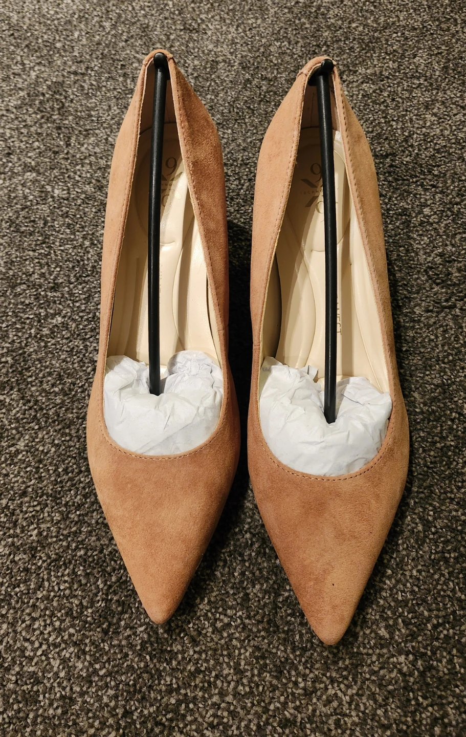 Nine West Suede Pointed-Toe Kitten Heels 🏈 - photo 4