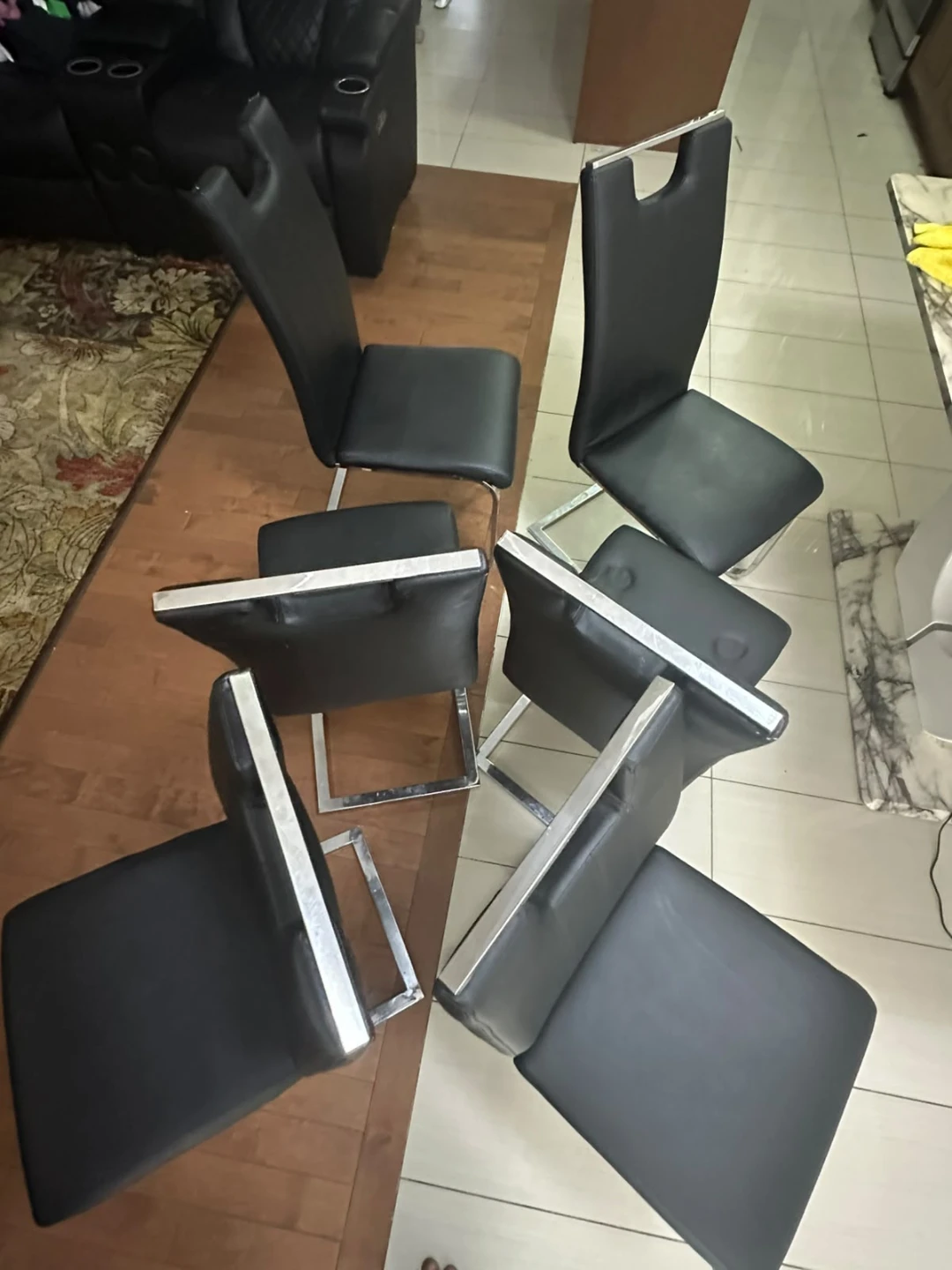 6 table chairs