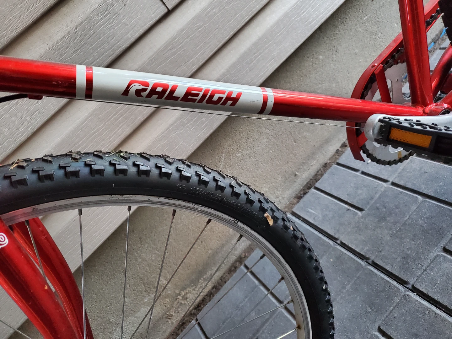 Raleigh bicycle - photo 2