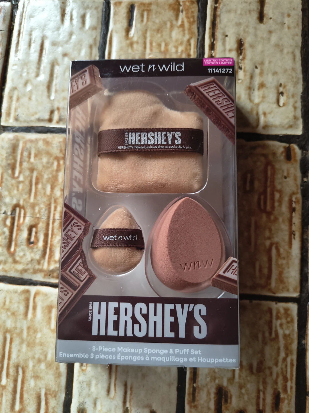 Wet n Wild Hershey's 3-Piece Makeup Sponge & Puff Set