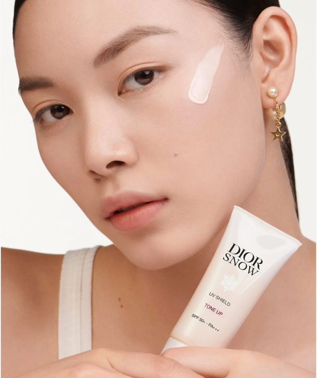 Dior Snow UV Shield Tone Up SPF 50+ - photo 3