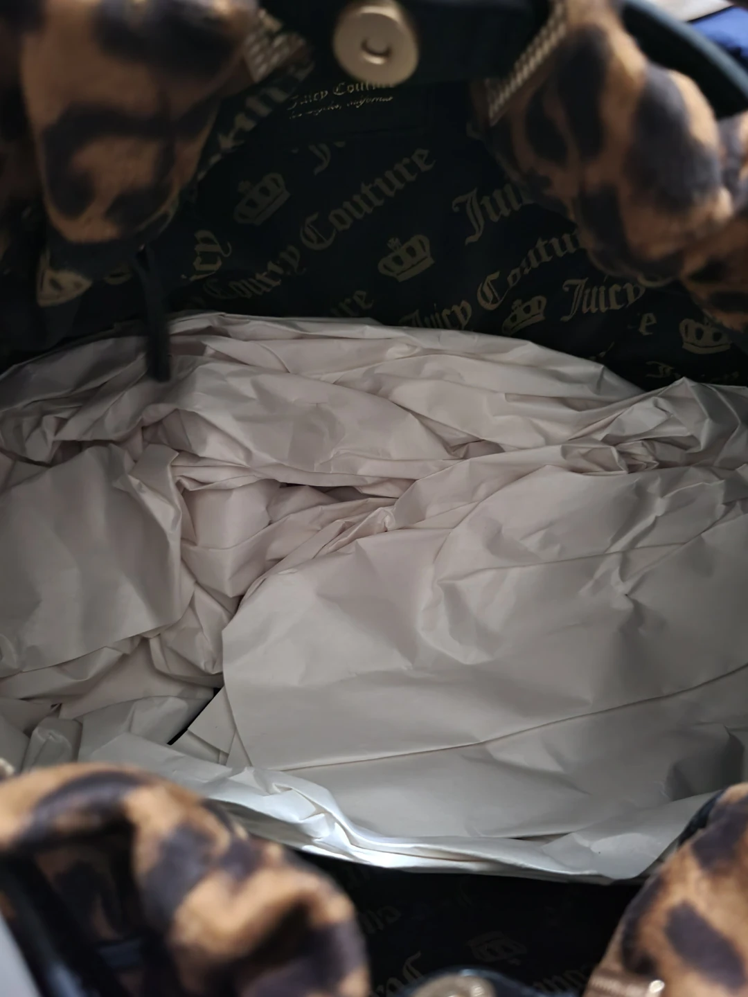 Juicy Couture Queen of Couture Leopard Handbag - photo 4