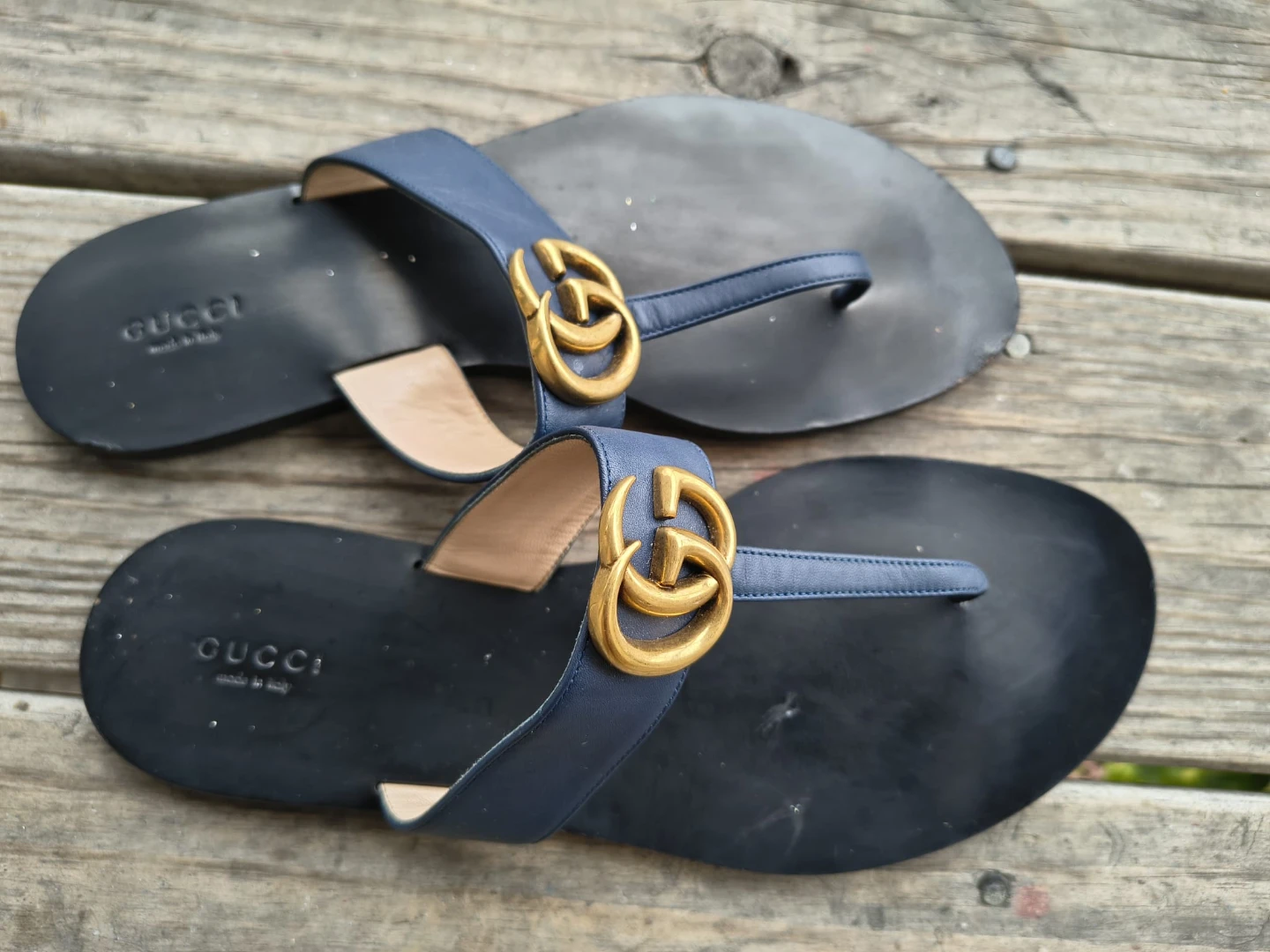 Gucci Double G Navy Leather Sandals - photo 3
