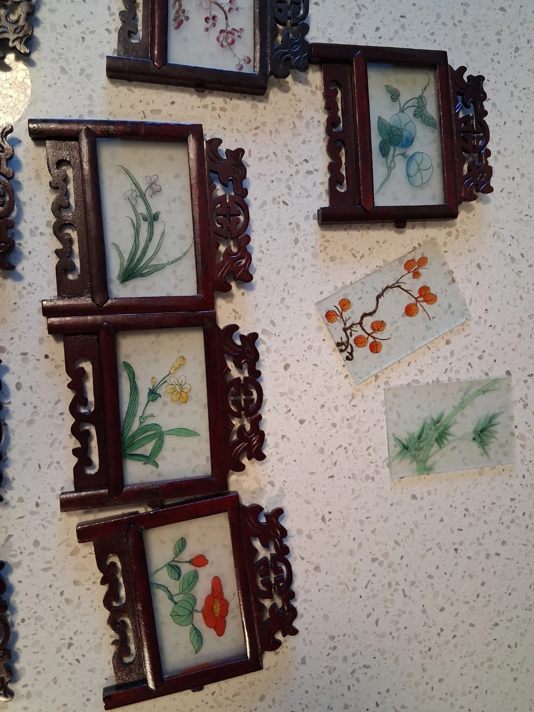 Beautifully framed Asian inspired glass panels - photo 3
