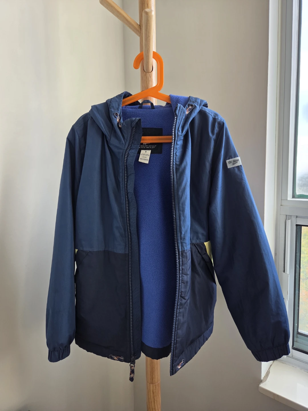 OshKosh B'gosh Boys' Jacket - Size 8 - photo 4