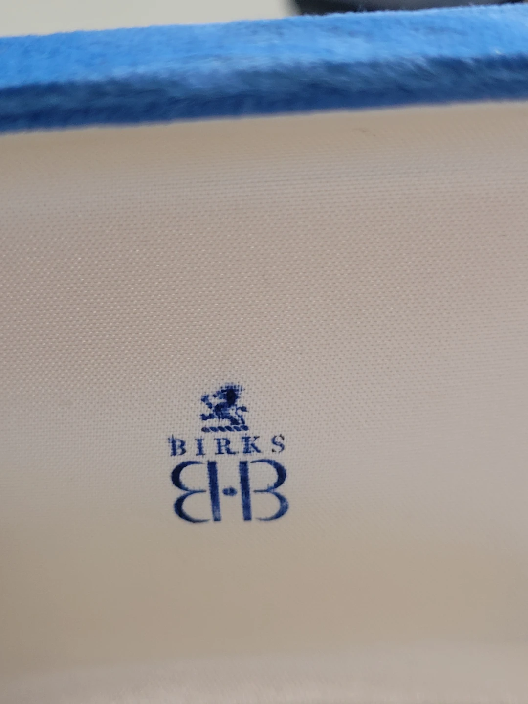 Vintage Ladies Blue Velvet Birks Jewellers Watch Box - photo 3