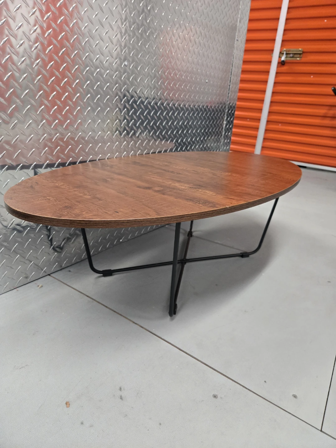 Mid Century Modern Oval Walnut Coffee Table - photo 2