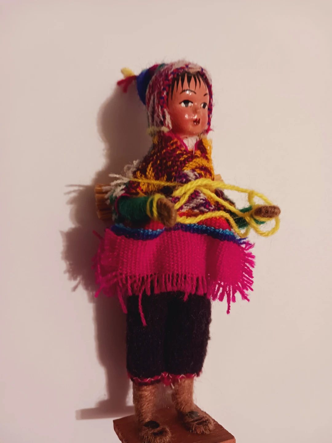 Beautiful Peruvian 🇵🇪 Doll Figurine - photo 4