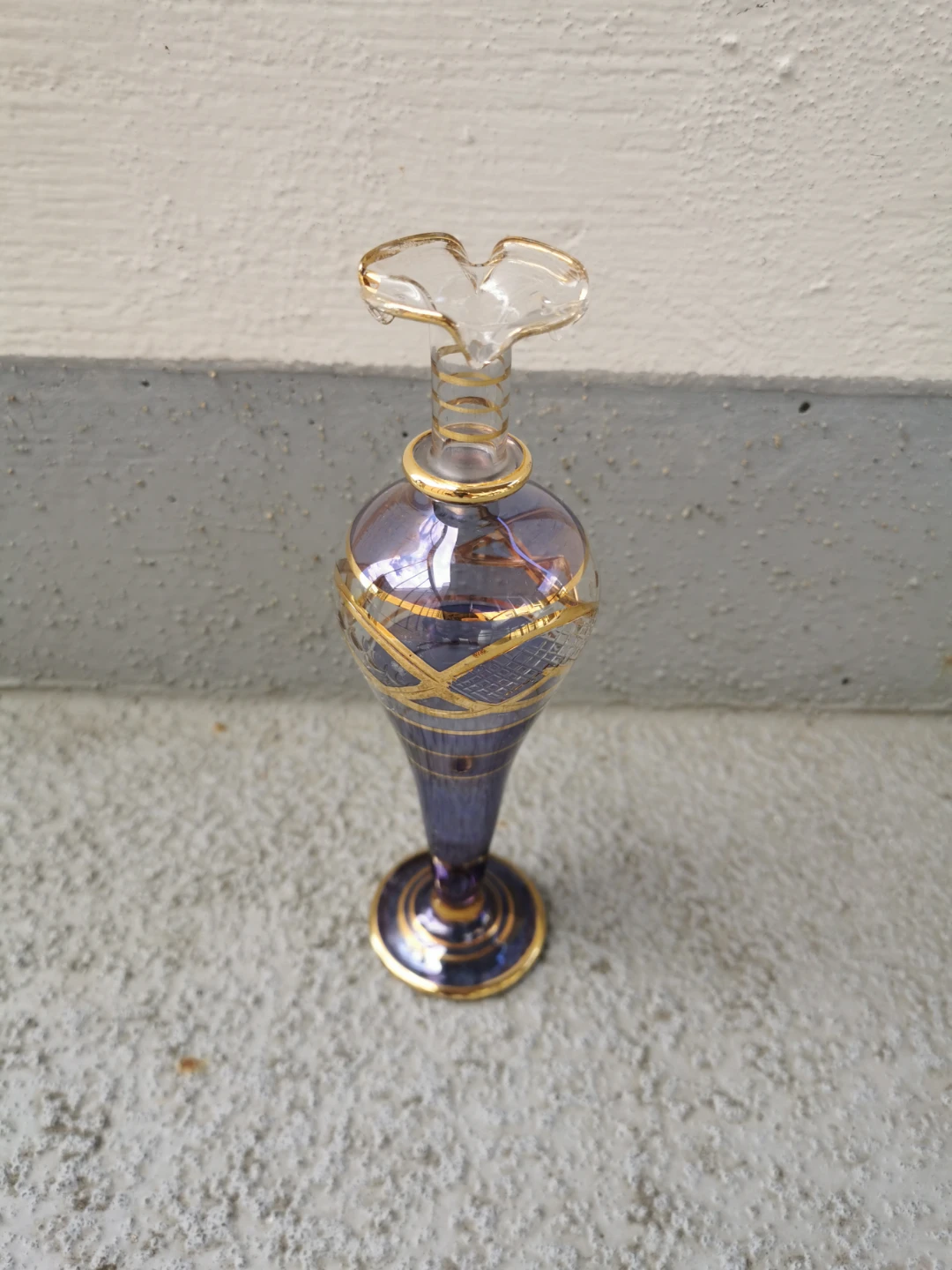 Vintage Egyptian Hand-Blown Glass Bud Vase - photo 2