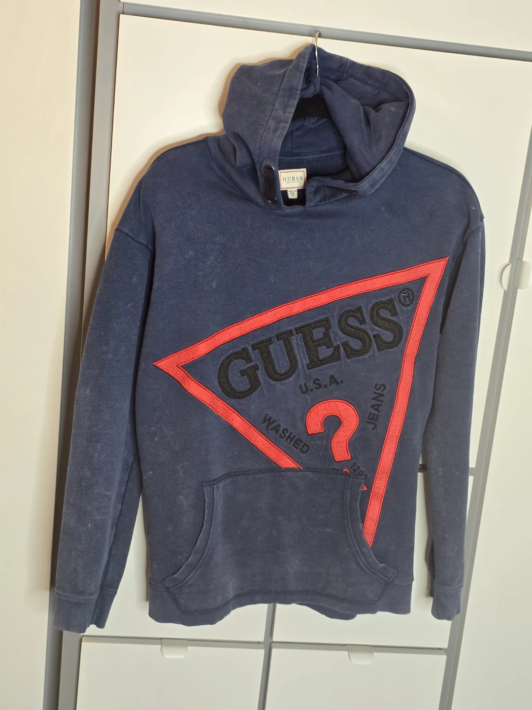 Vintage distress GUESS  Hoodie size 14 kids , fits S adults