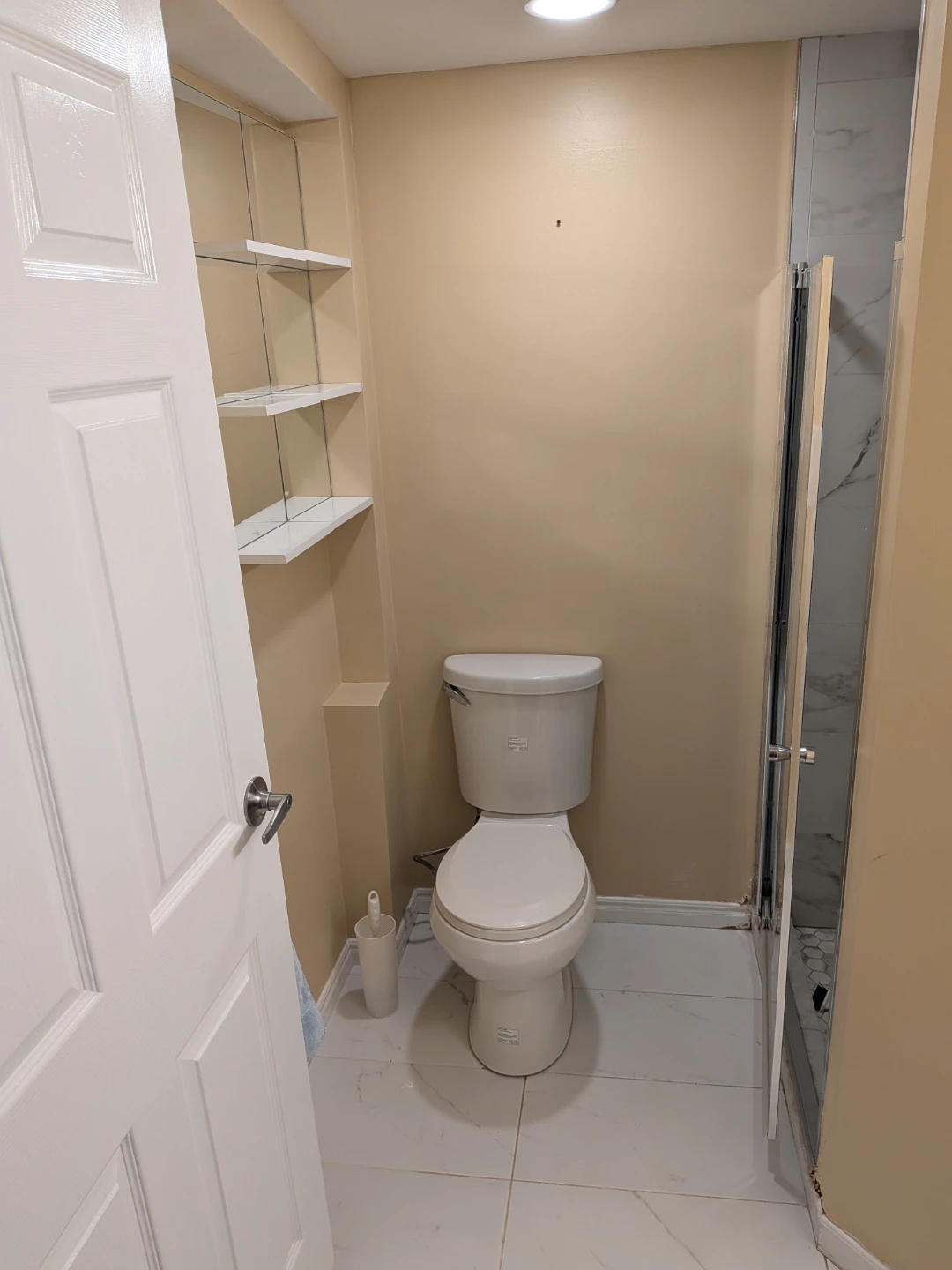 Basement room for rent - photo 4