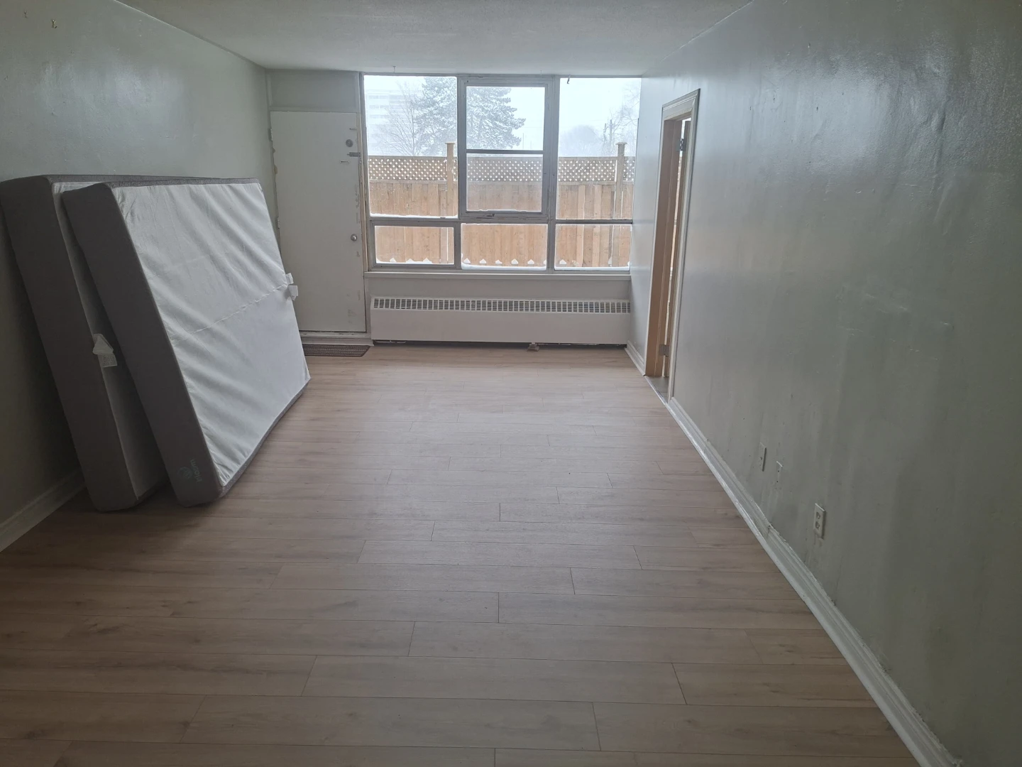 Room for Rent - photo 5