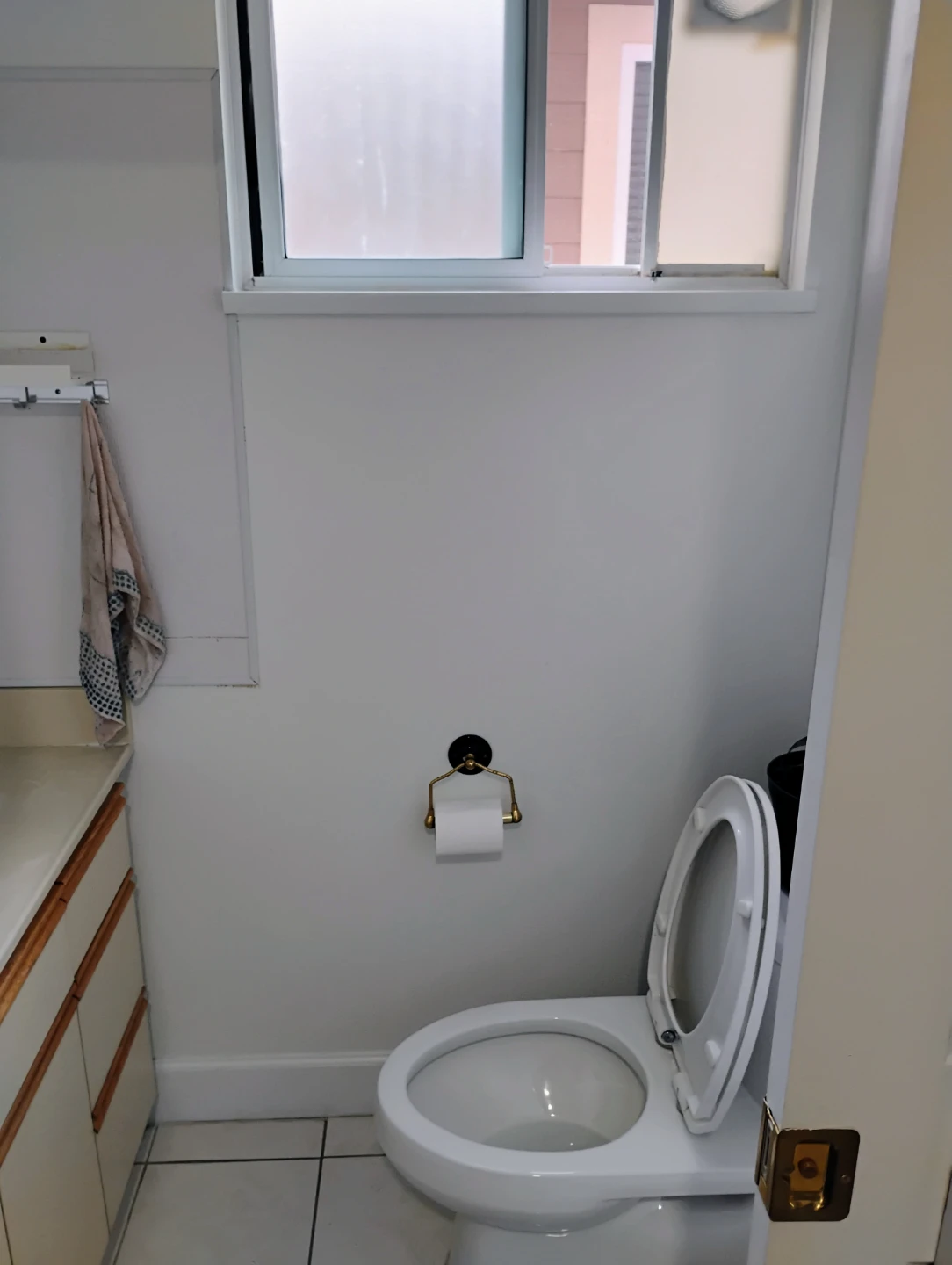 One room - photo 3