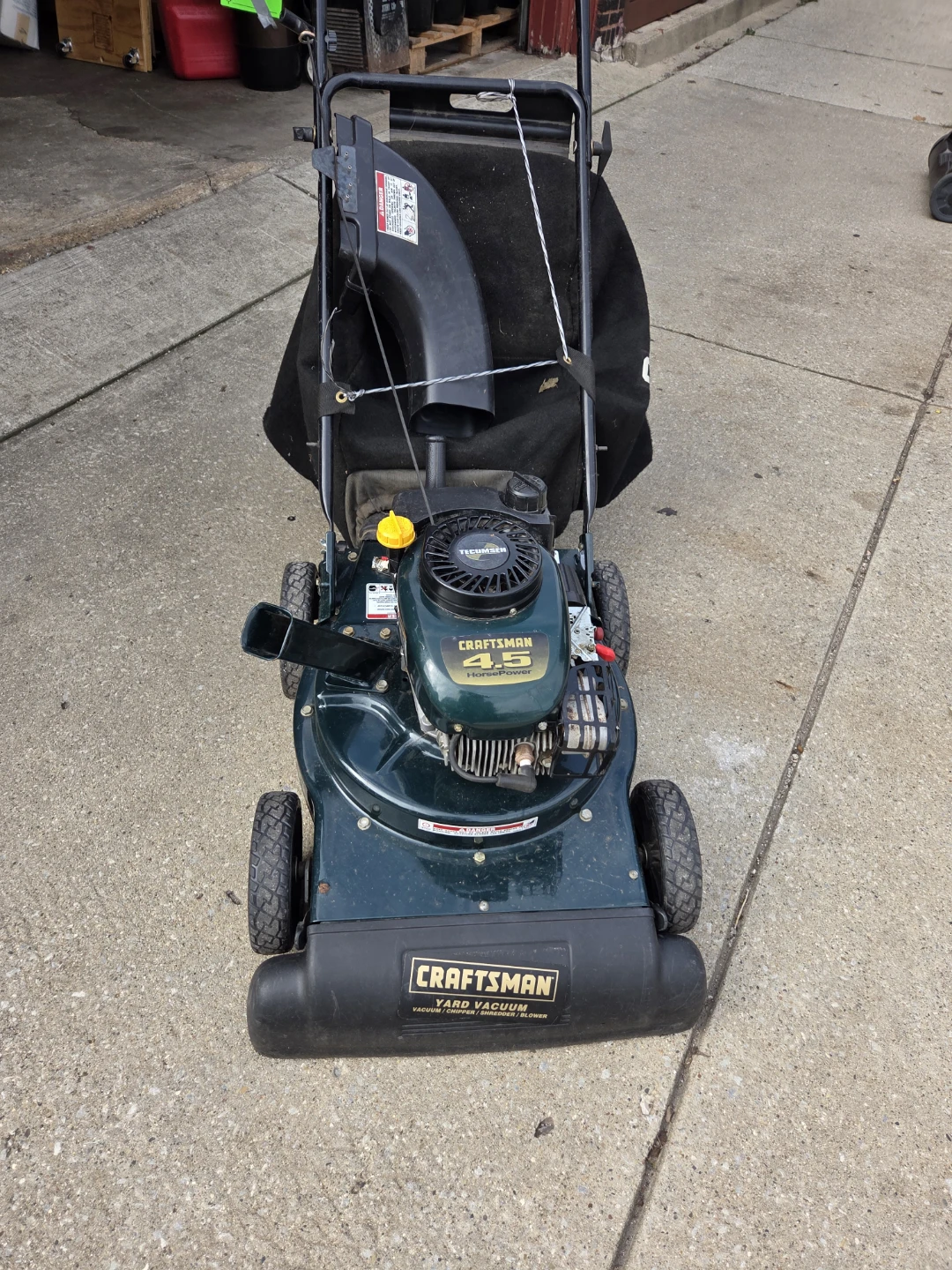 Craftsman 4.5 Horsepower Yard Vacuum