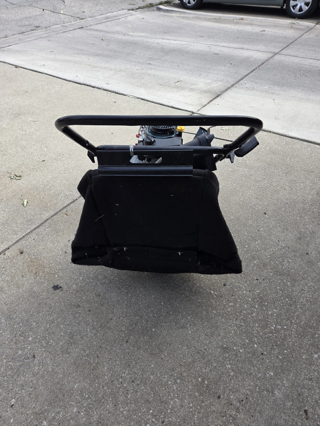 Craftsman 4.5 Horsepower Yard Vacuum - photo 3