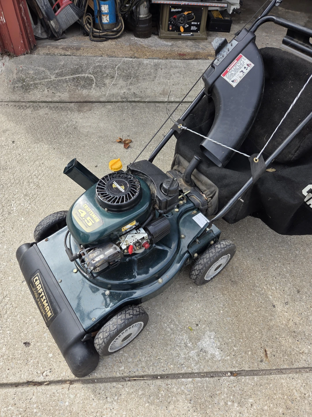 Craftsman 4.5 Horsepower Yard Vacuum - photo 5