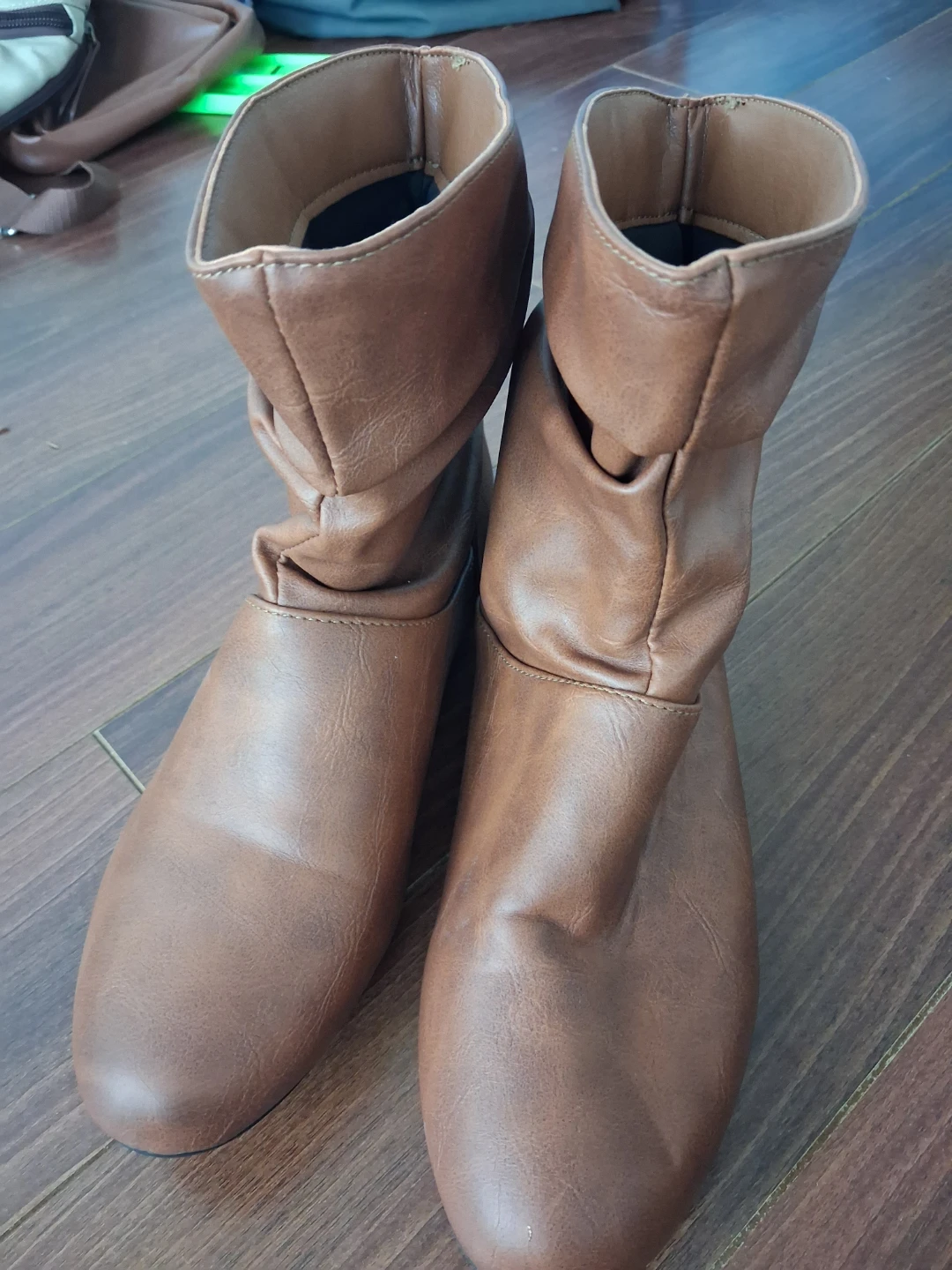 Various items - photo 5