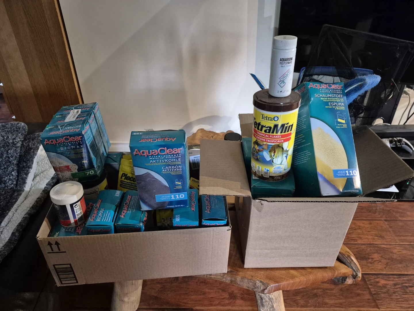 Aquarium Filter Supplies and Fish Food Assortment - photo 4