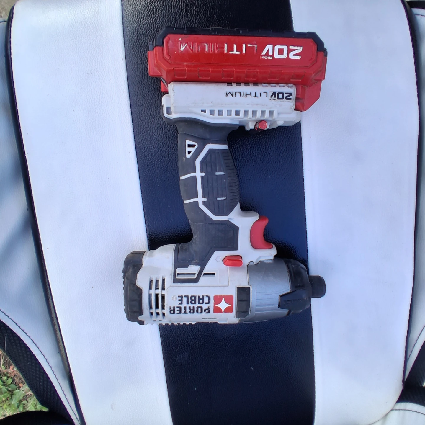 Porter-Cable 20V Max Impact Driver - photo 3