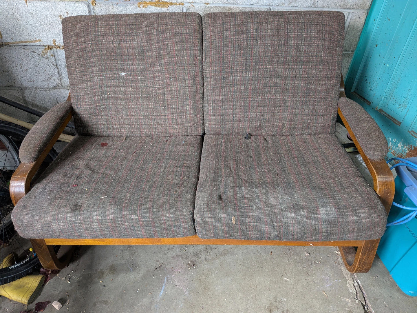 Couches - photo 2