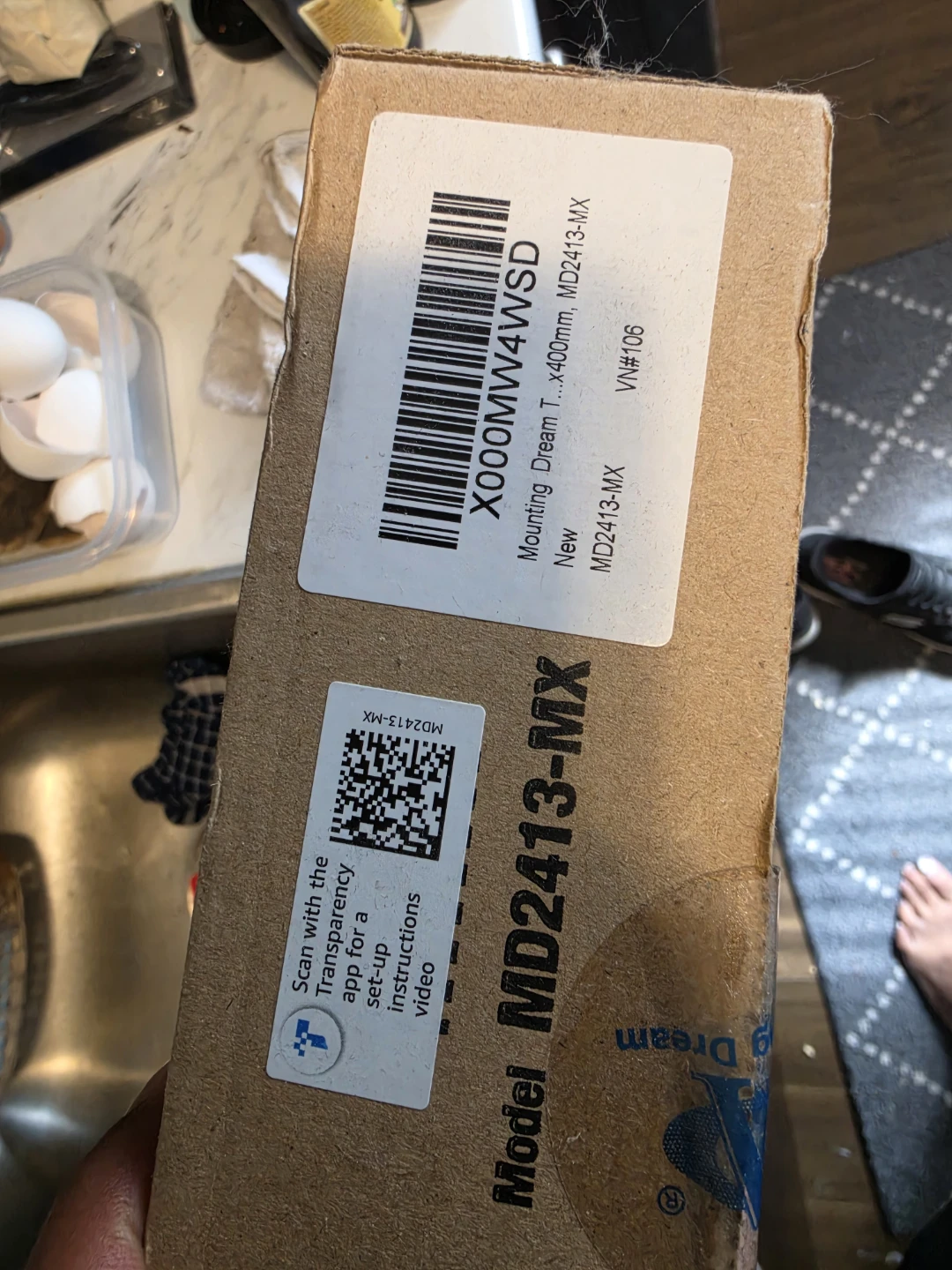 BNIB Mounting Dream Full-motion TV Wall Mount MD2413-MX