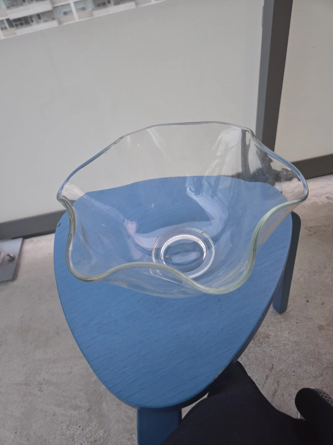 Clear Glass Scalloped Serving Bowl - photo 3