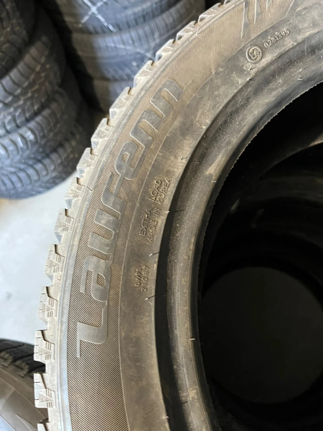 215/55R17 Laufenn I FIT ICE winter tires - photo 5