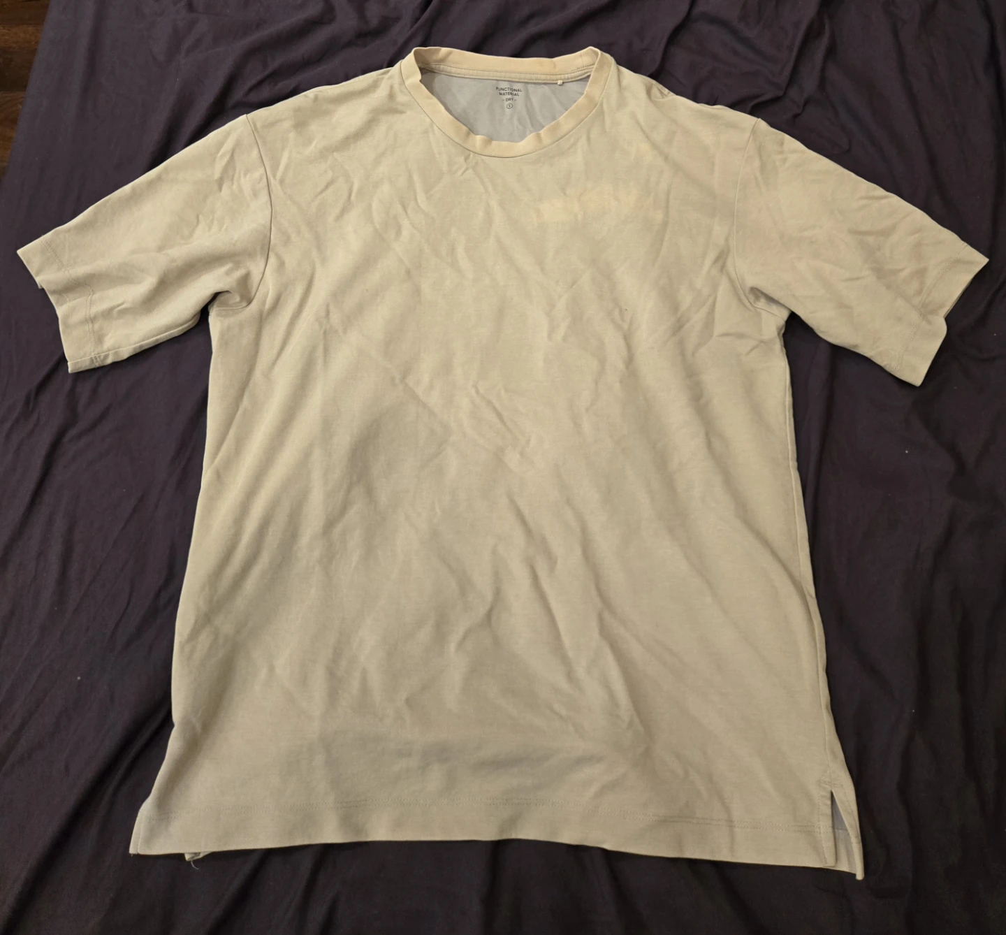 Men's Casual Summer Outfit-Chino Shorts, Crewneck T-Shirt