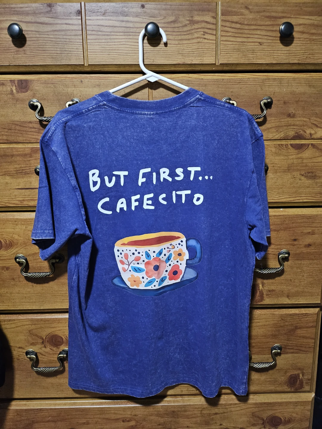 "But First Cafecito" Cozy T-shirt Large Size - photo 3