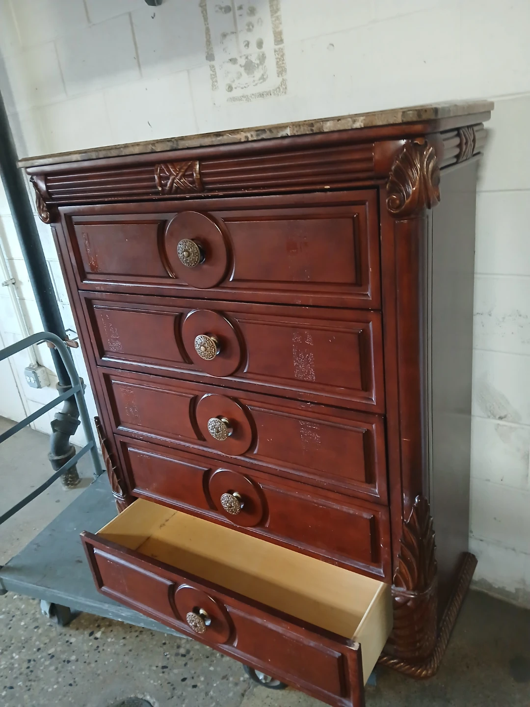 Tall dresser exelent cuality - photo 3