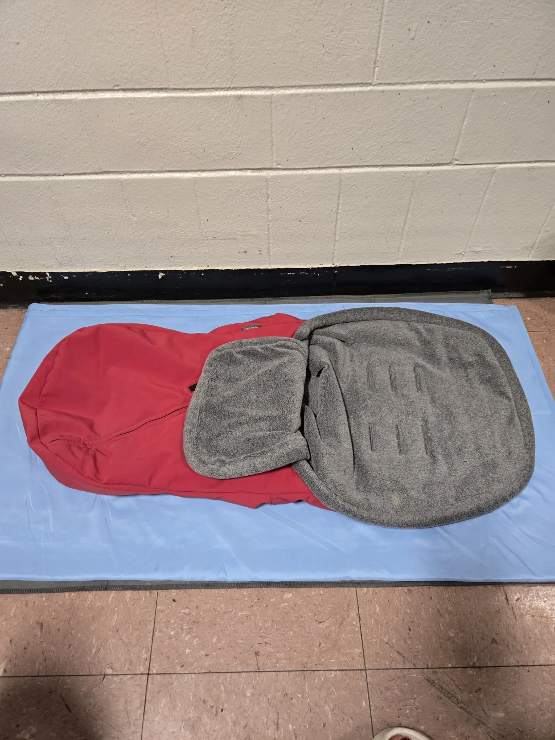 UPPAbaby Red Stroller Footmuff - photo 3