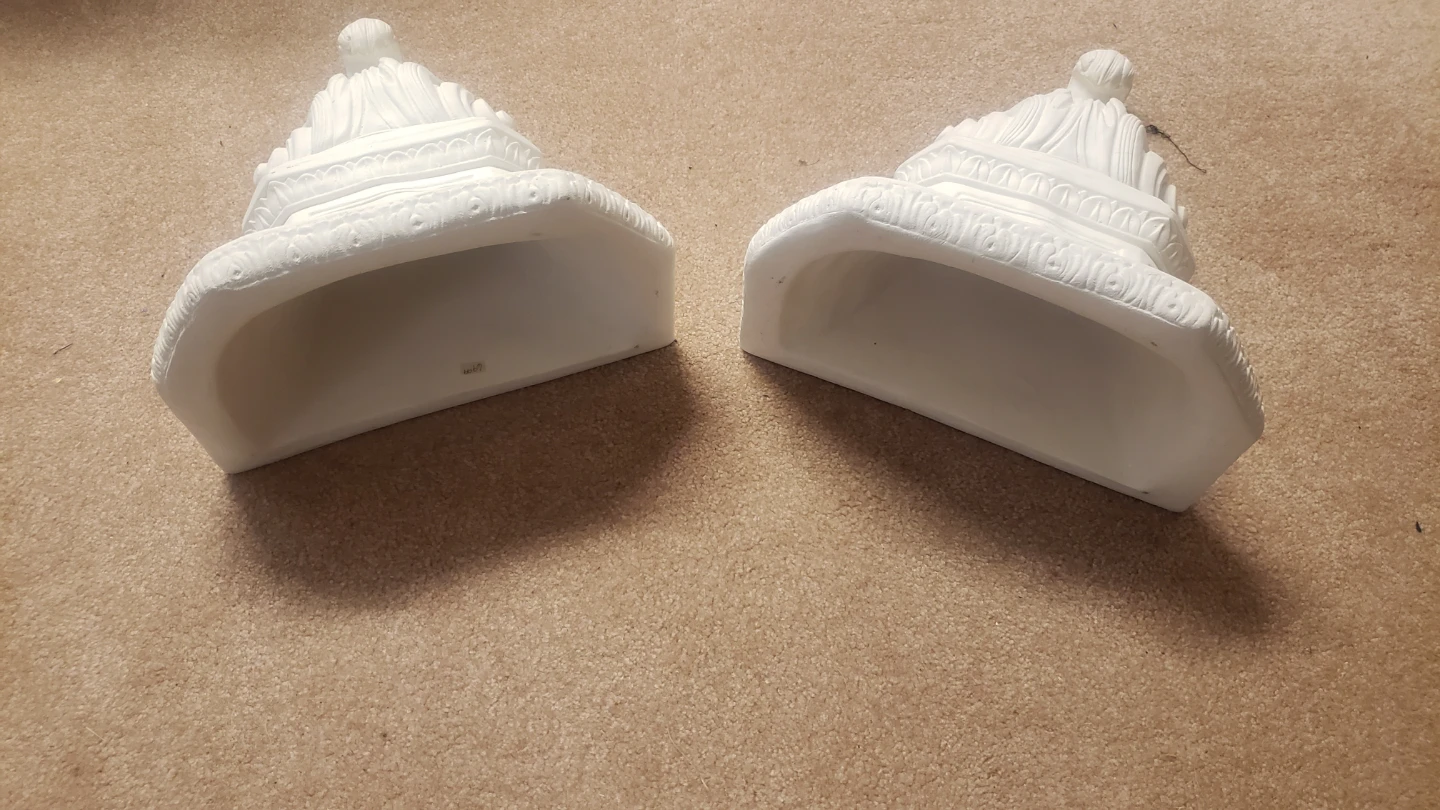 Set of Two Decorative Wall Shelves - photo 3