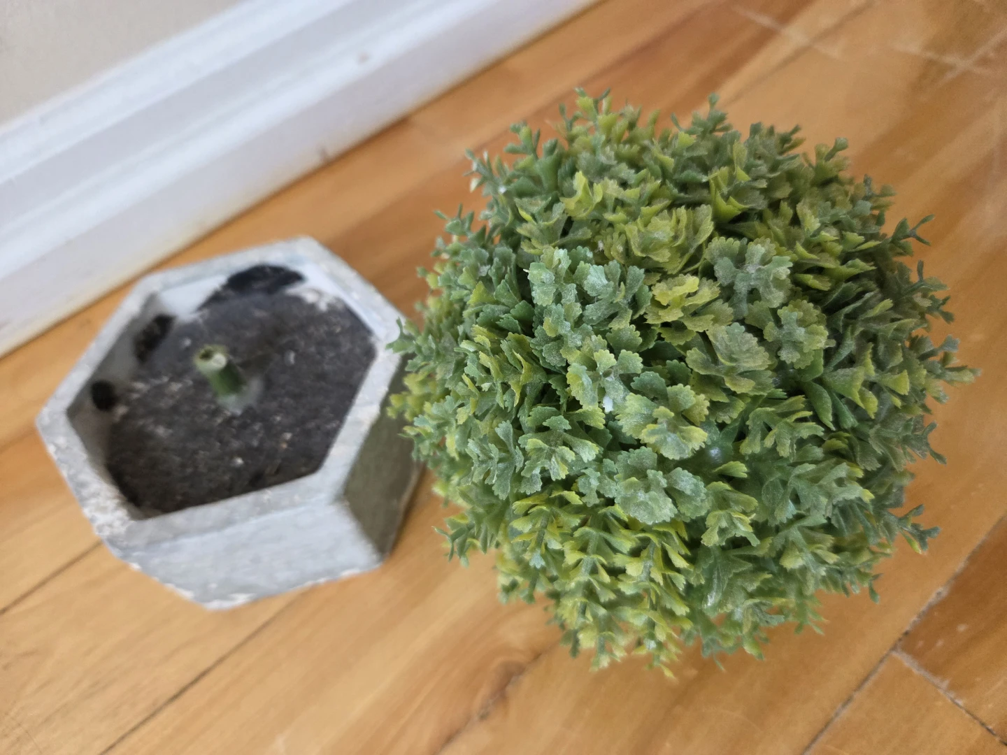 Artificial Plant - photo 2