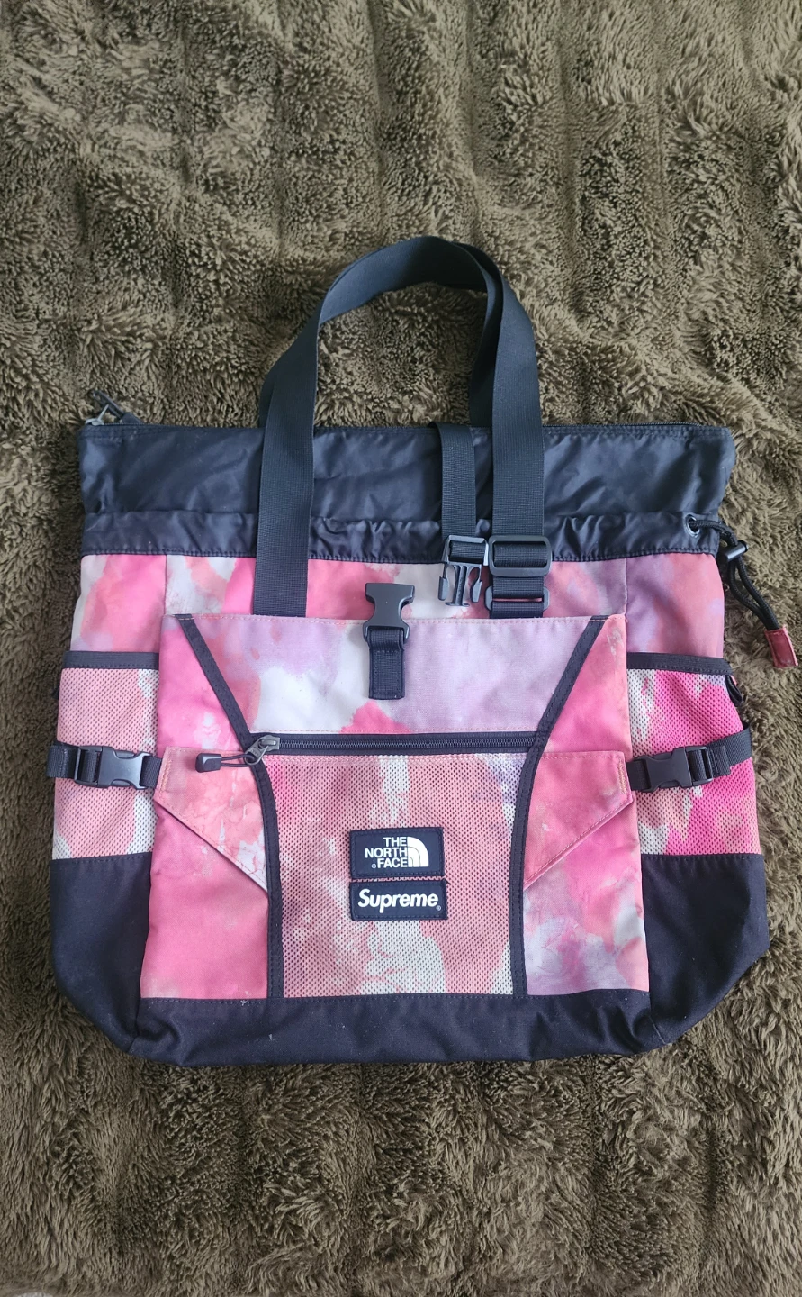 Supreme x The North Face Tie-Dye Tote Bag - photo 2