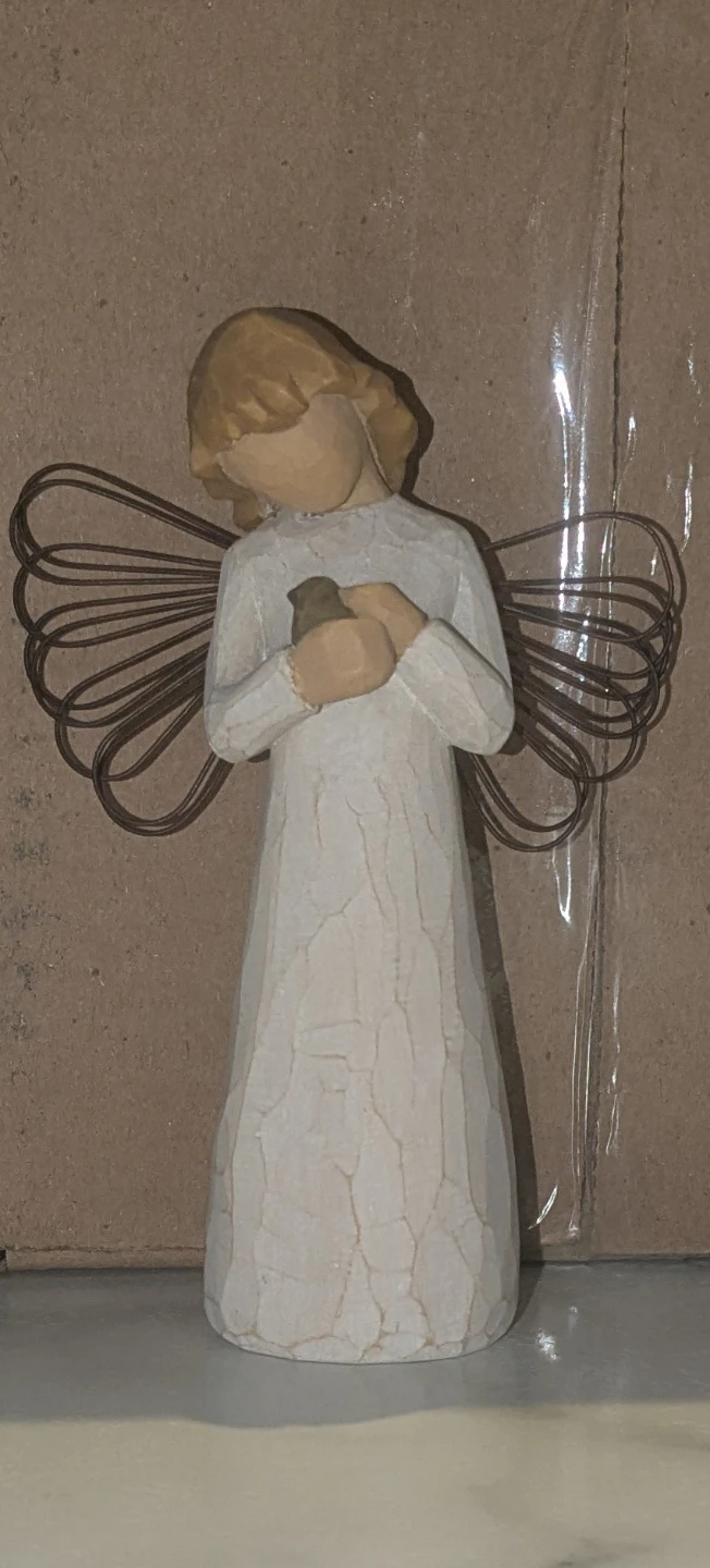 Willow Tree Angel of Healing Figurine