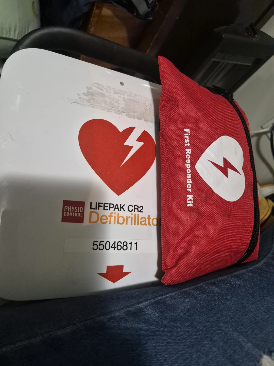 Physio-Control LIFEPAK CR2 Defibrillator