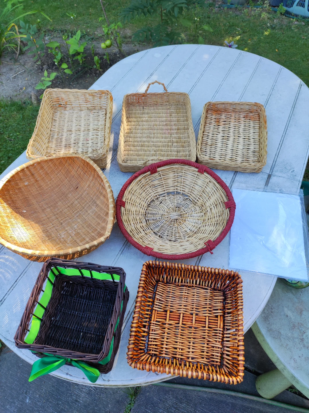 Clean Set of 7 Assorted Decorative Wicker Baskets - photo 2