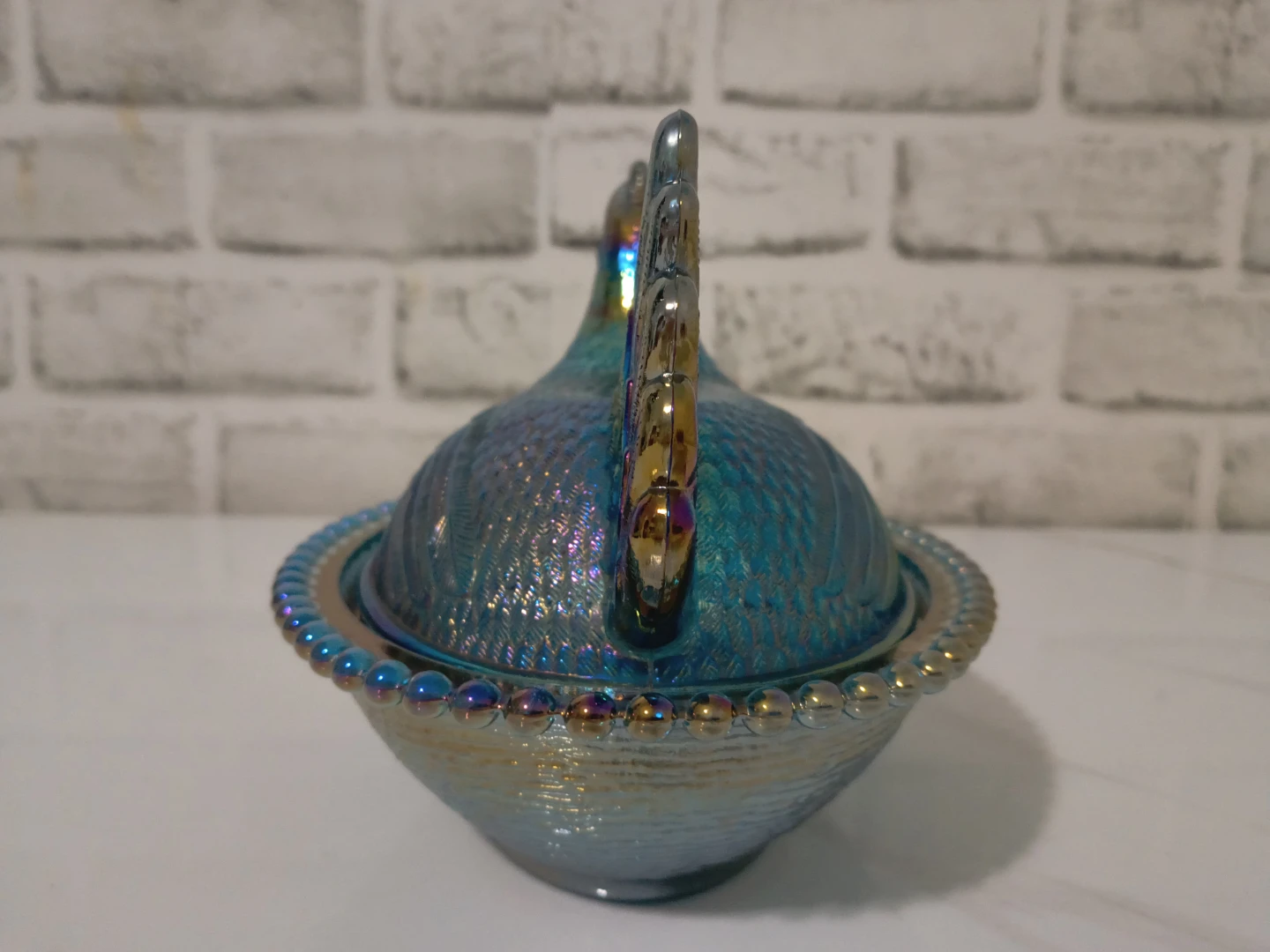 Vintage 7" Indiana Iridescent Blue Glass Hen on Nest Dish - photo 3
