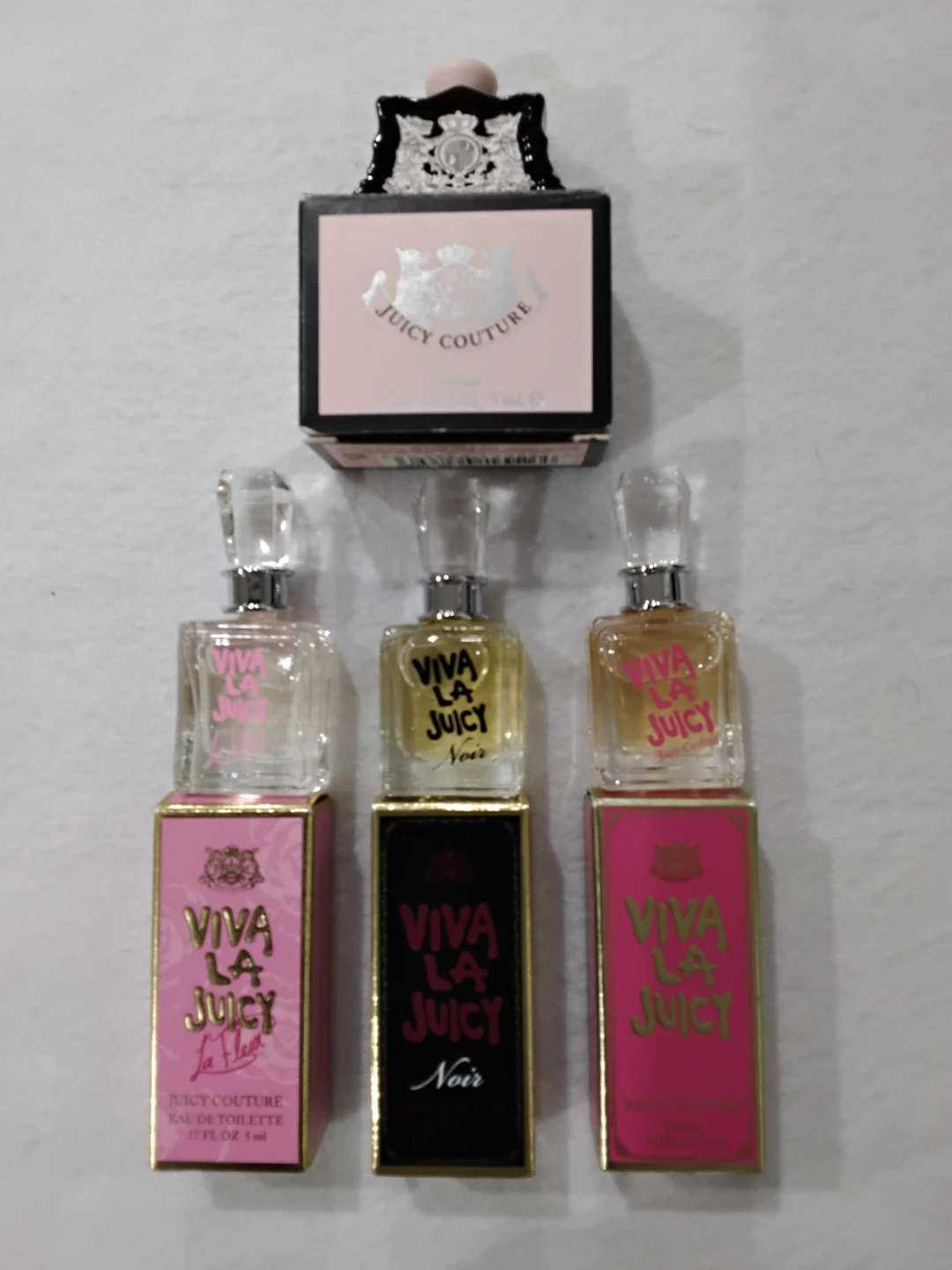 Juicy Couture Mini Perfume Set  Lot of 4