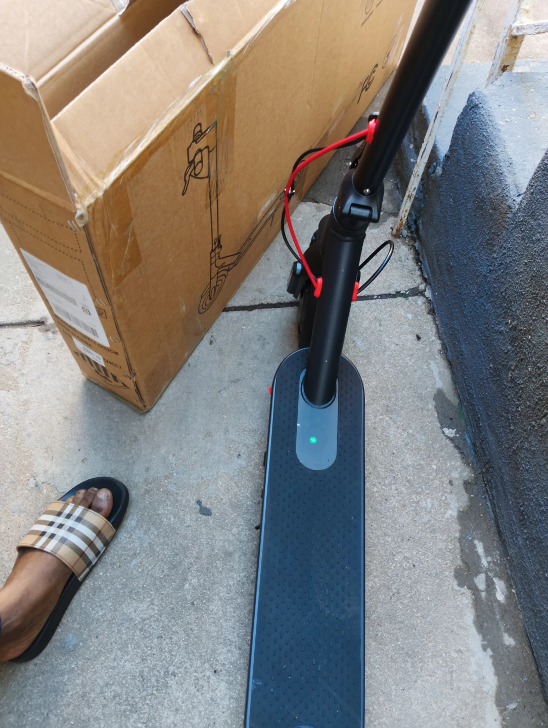E-scooter with Original Box - photo 3