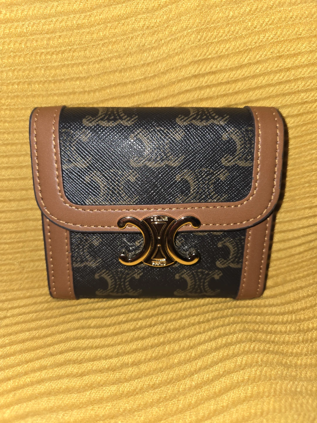 Celine Triomphe Small Wallet - photo 2